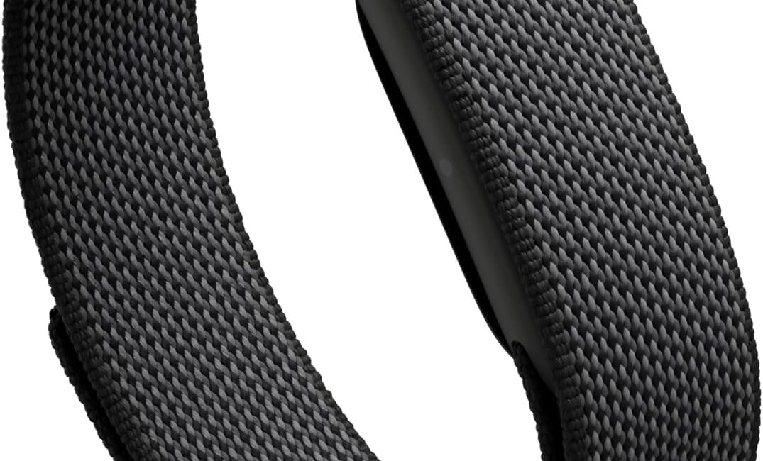 Google Fitbit Air - Screenless Activity Tracker with Fitness, Heart Rate, and Sleep Tracking - Personalized AI-Powered Coaching - Up to 7 Days’ Battery Life - Works with iOS and Android - Obsidian.jpg